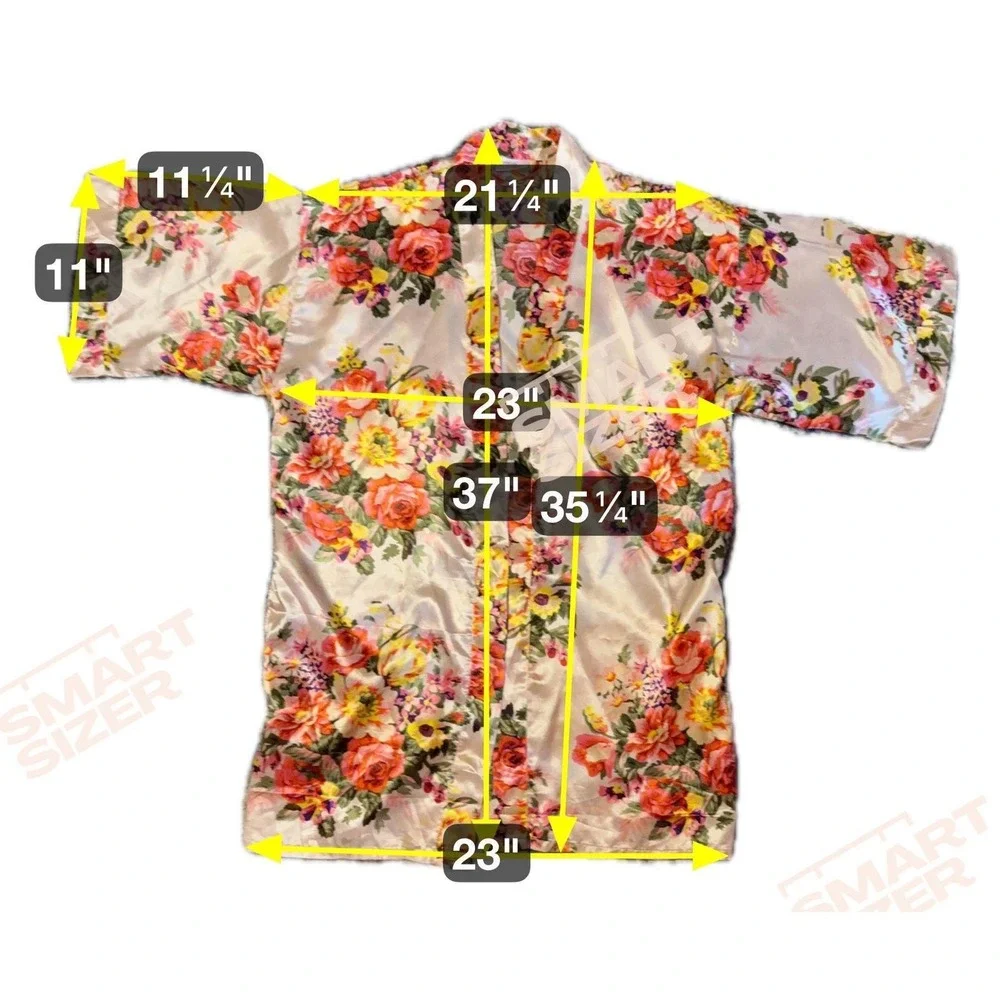 Ms. Lovely Women Size XS/S Floral Short Sleeve Open Front Beige Kimono Robe